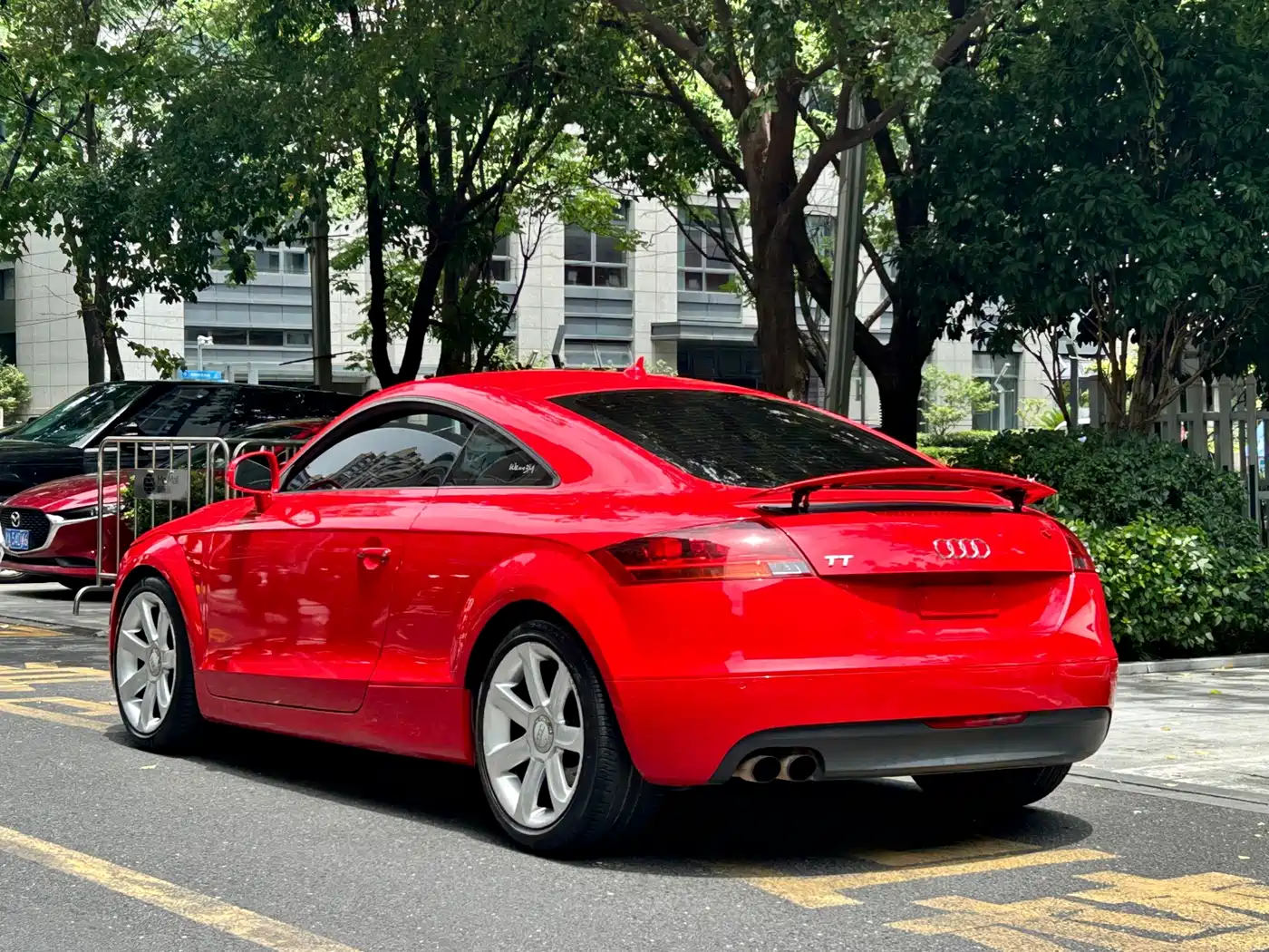 Фото 4 - Audi TT