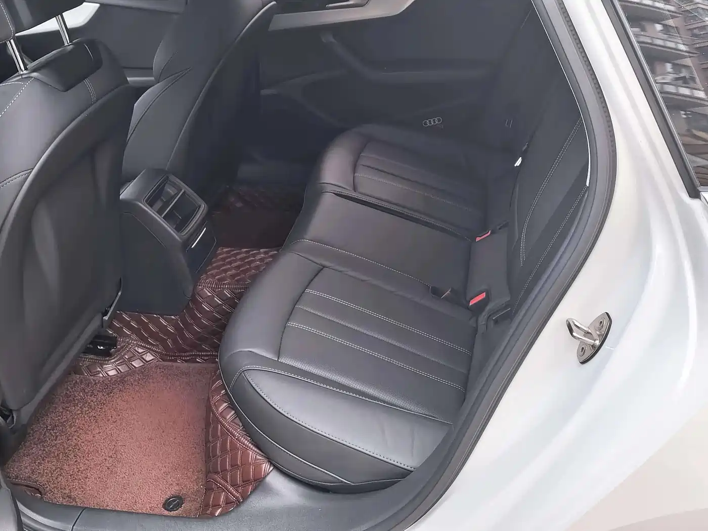 Audi A4L 2020 35 TFSI Fashion Dynamic Edition фото 11