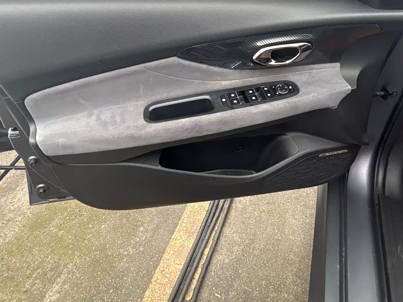 GAC Trumpchi Trumpchi Emkoo 2022 270T DCT J16 R-style Track Edition фото 8