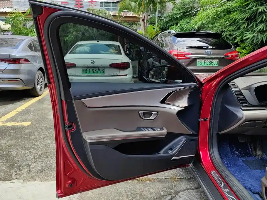BYD Han 2020 DM AWD Performance Luxury Edition фото 7
