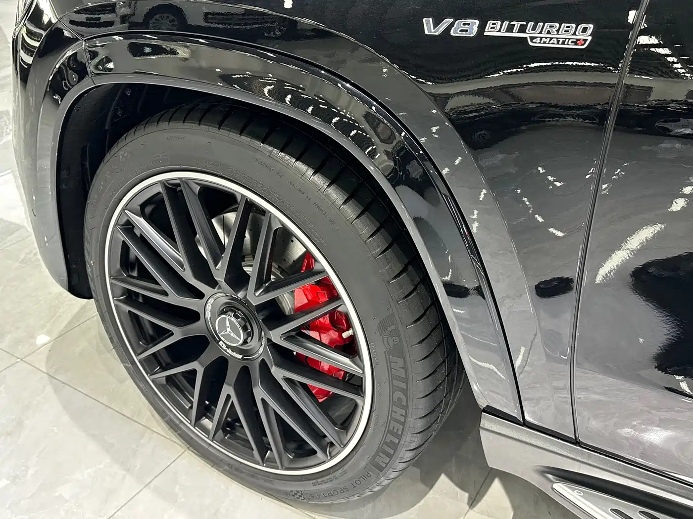 Mercedes-Benz GLS AMG 2024 AMG GLS 63 4MATIC+ фото 22