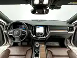 Фото 9 - Volvo S60