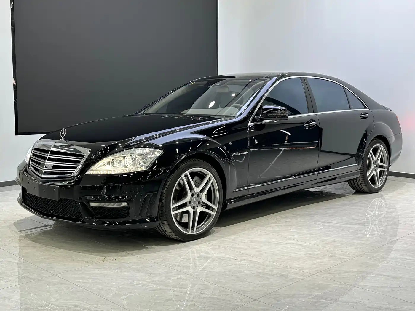 Mercedes-Benz S-Class AMG 2013 AMG S 65 L Grand Edition