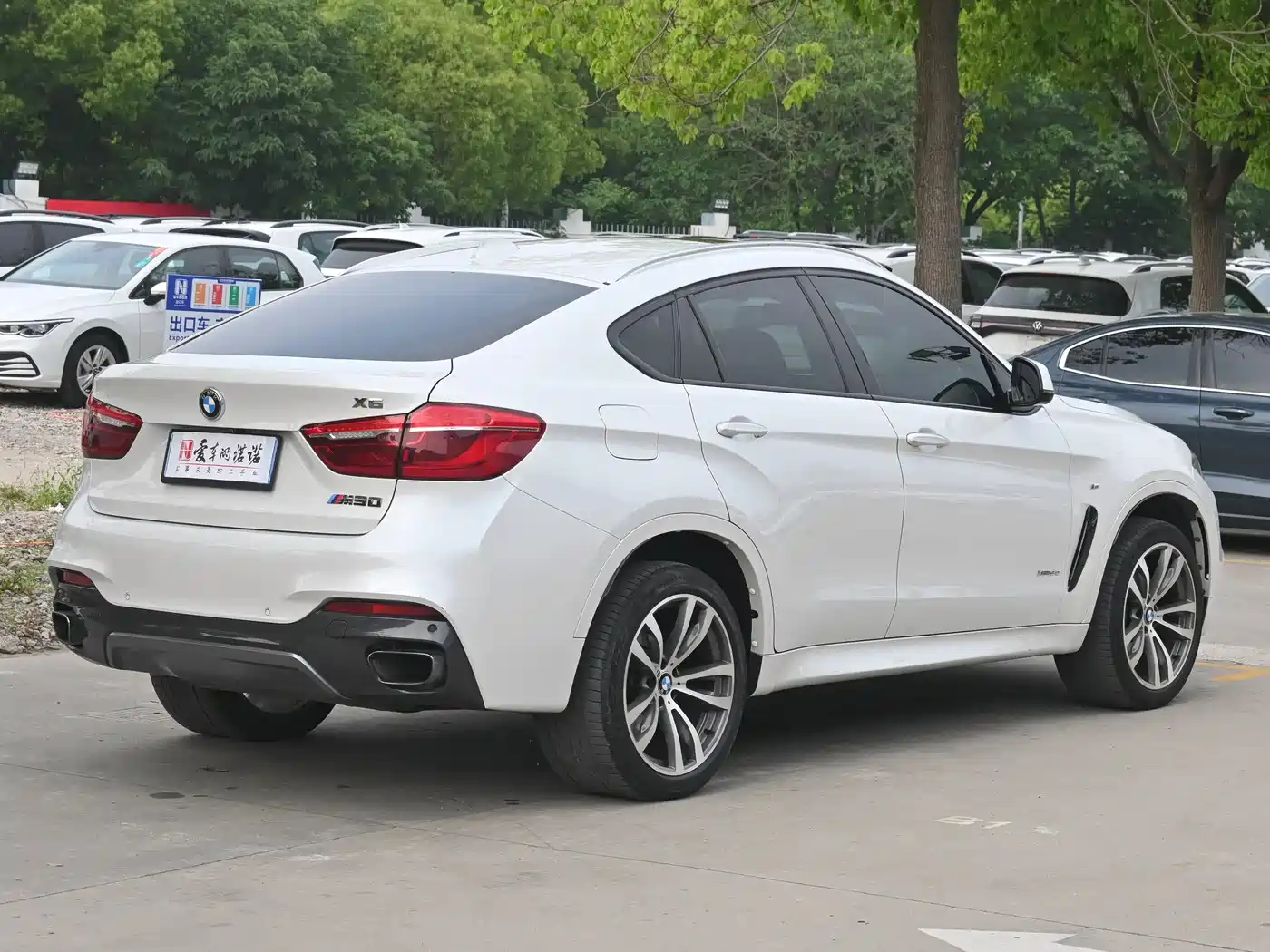 BMW X6 2015 xDrive50i M Sport фото 6