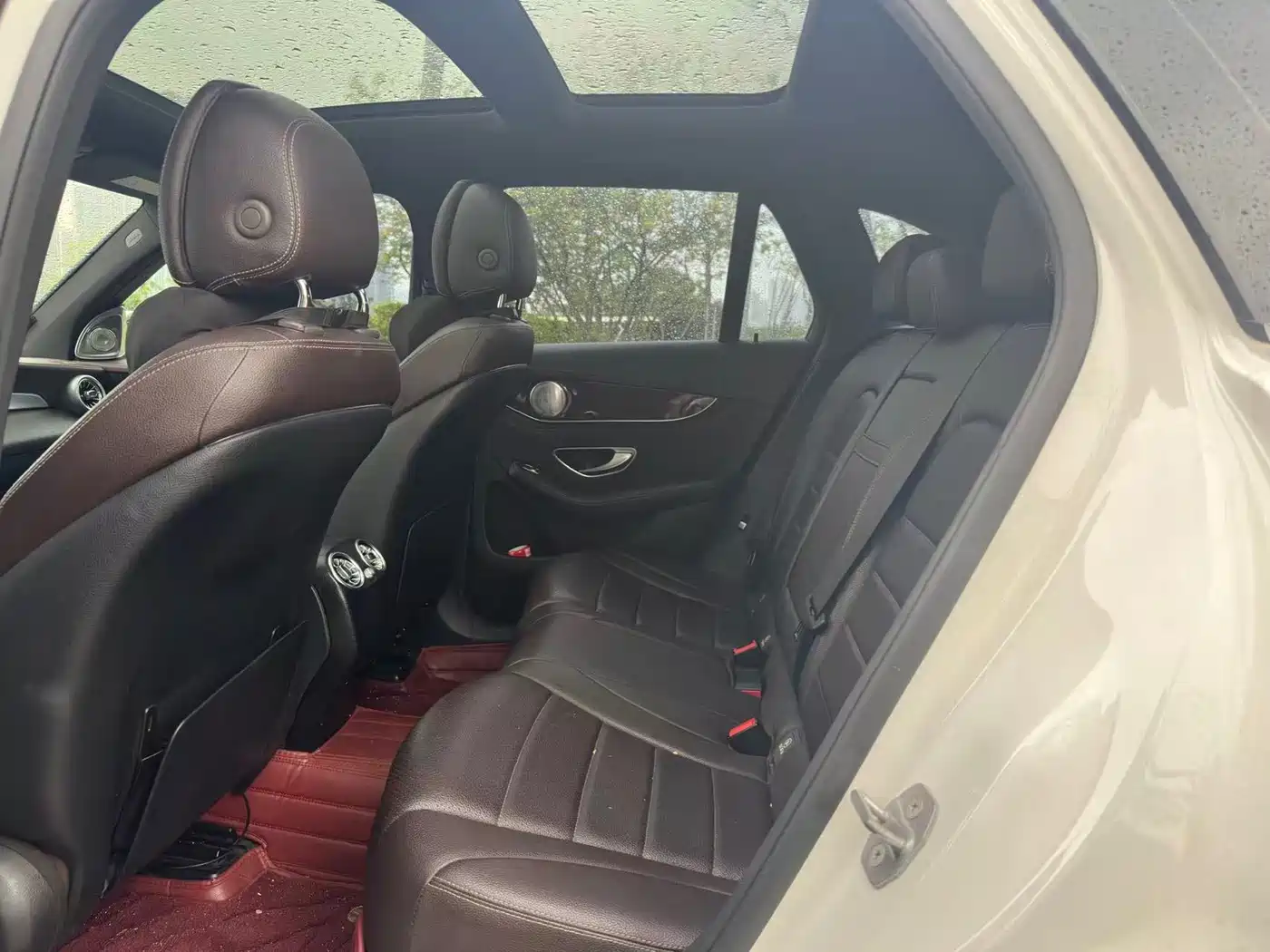Mercedes-Benz GLC 2017 GLC 260 4MATIC Luxury фото 9