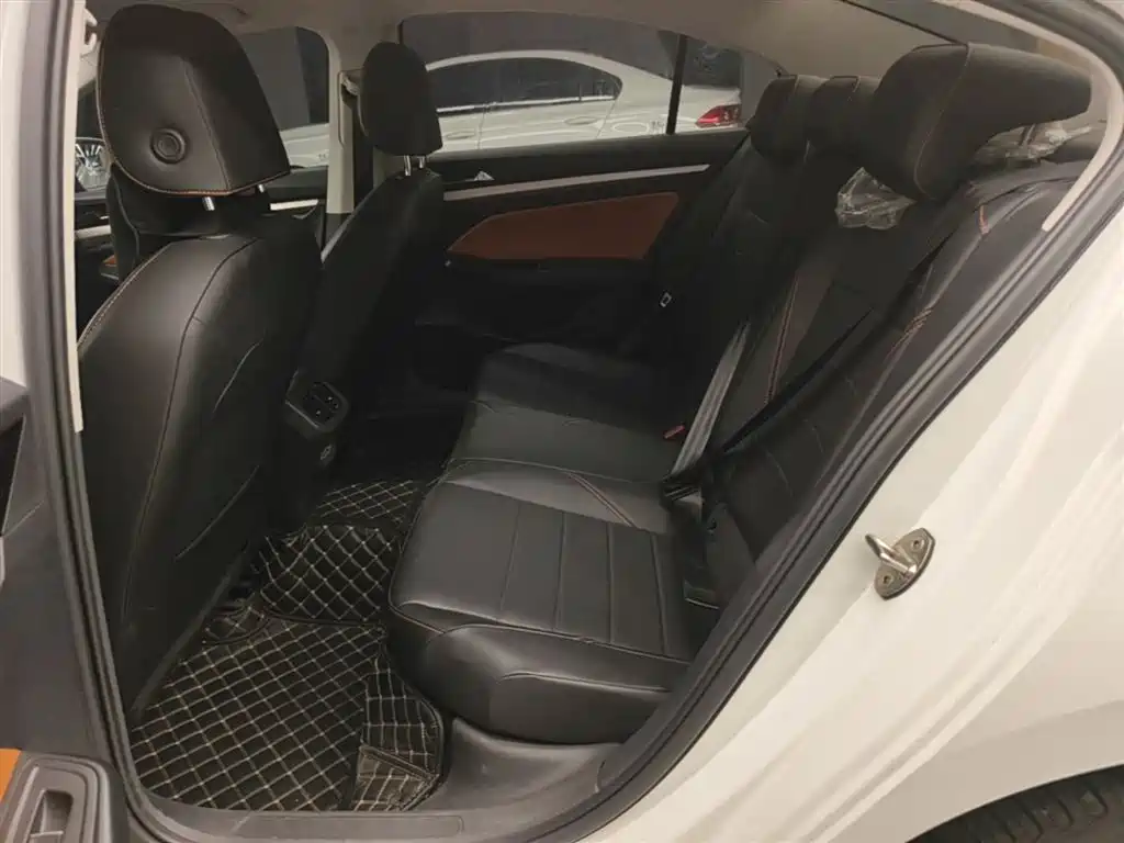 Volkswagen Bora 2023 200TSI DSG Yuexing PRO Edition фото 24