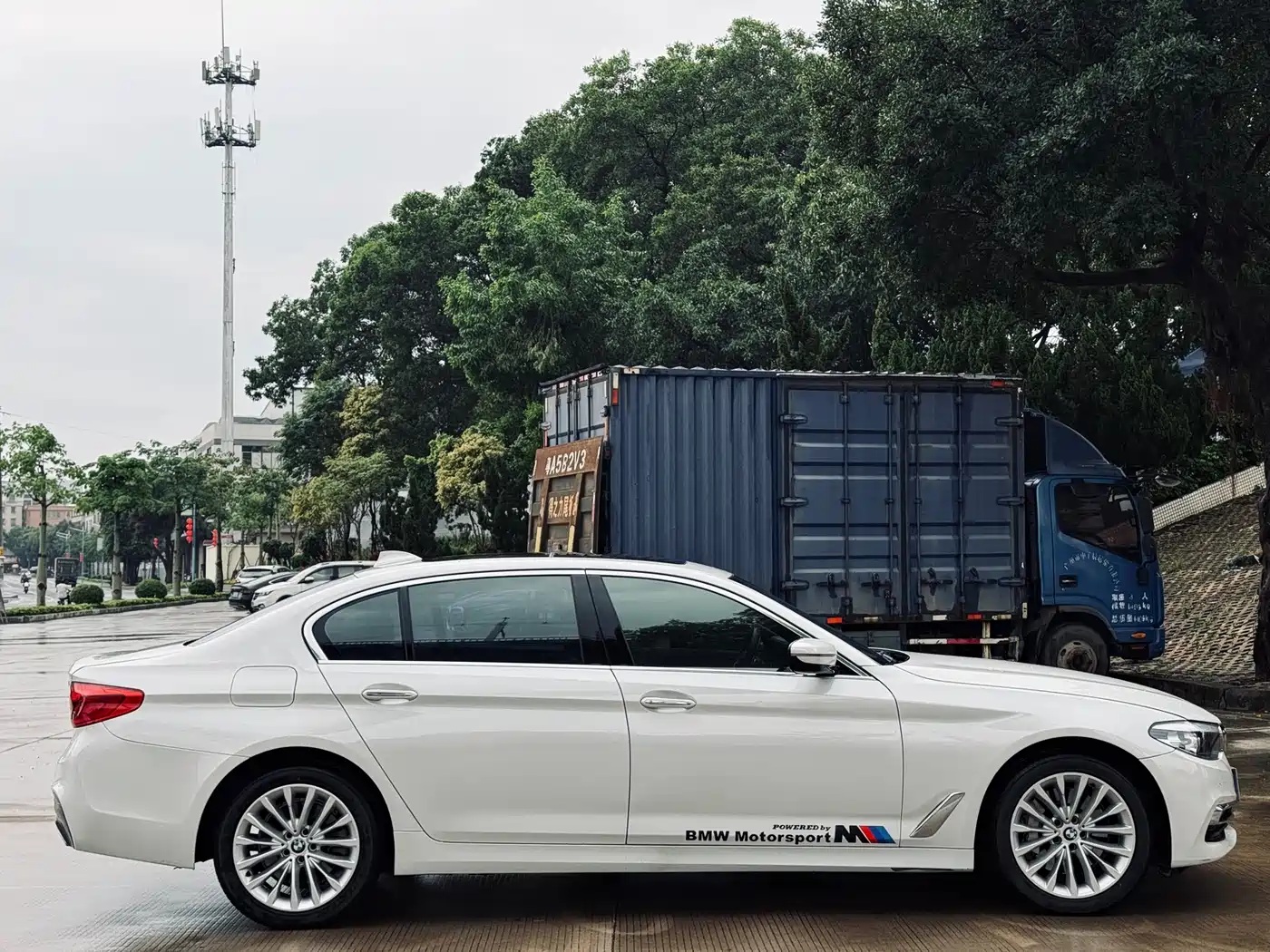 BMW 5 Series 2018 530Li Leading Luxury Package фото 7
