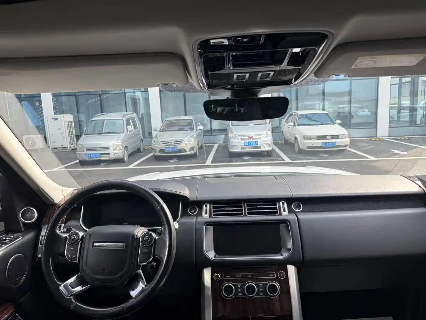 Land Rover Range Rover 2017 3.0 SC V6 Vogue фото 10