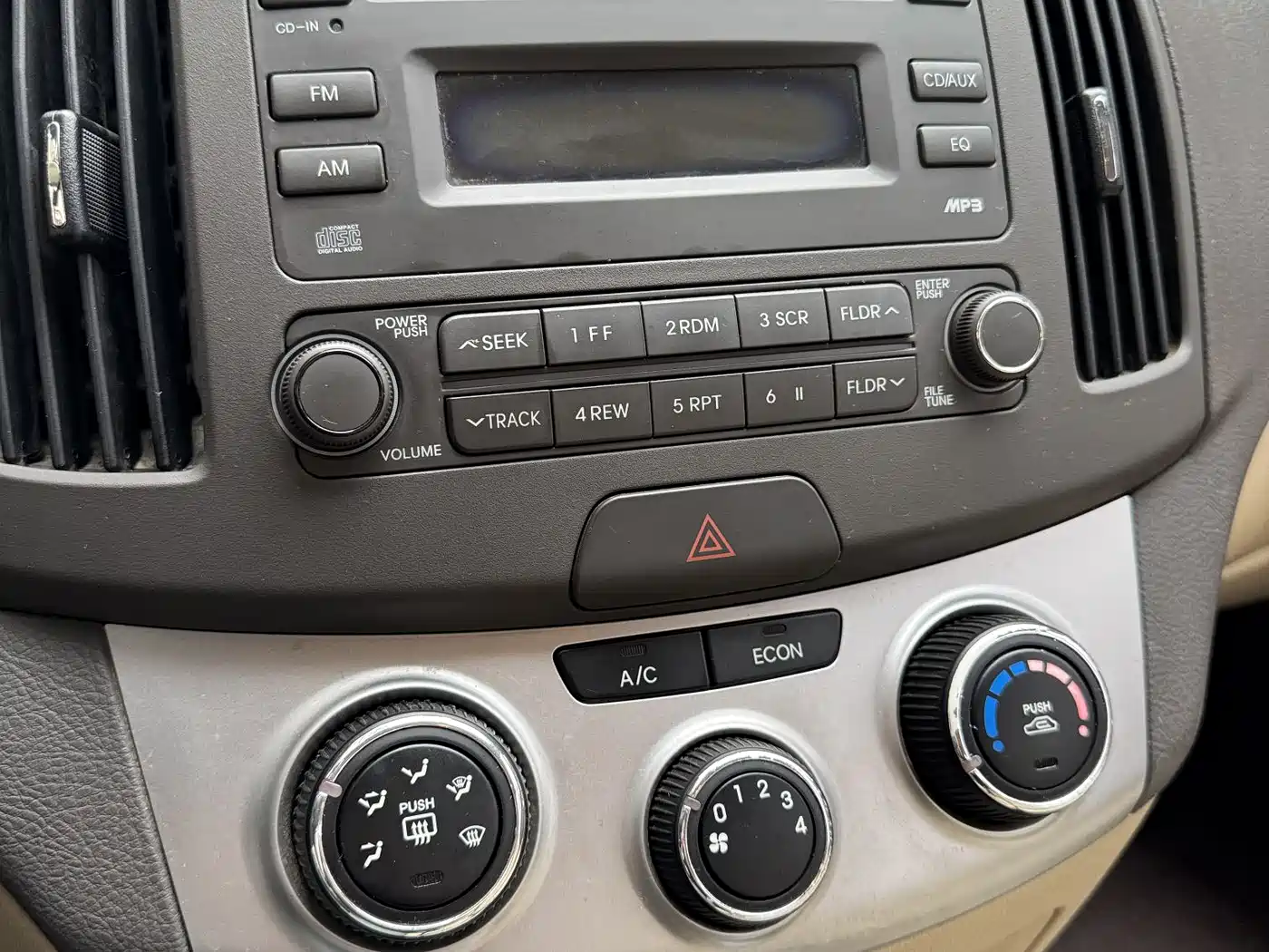 Hyundai Elantra 2008 1.6L AT GLS фото 21
