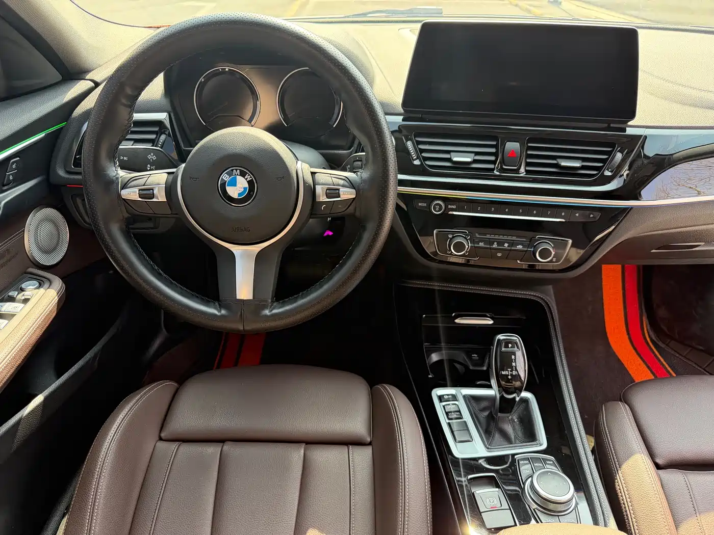 BMW 1 Series 2022 125i M Sport Shadow Edition фото 7