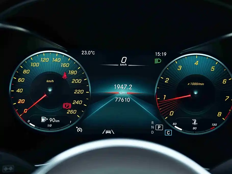 Mercedes-Benz GLC 2020 Facelift GLC 300 L 4MATIC Dynamic фото 8
