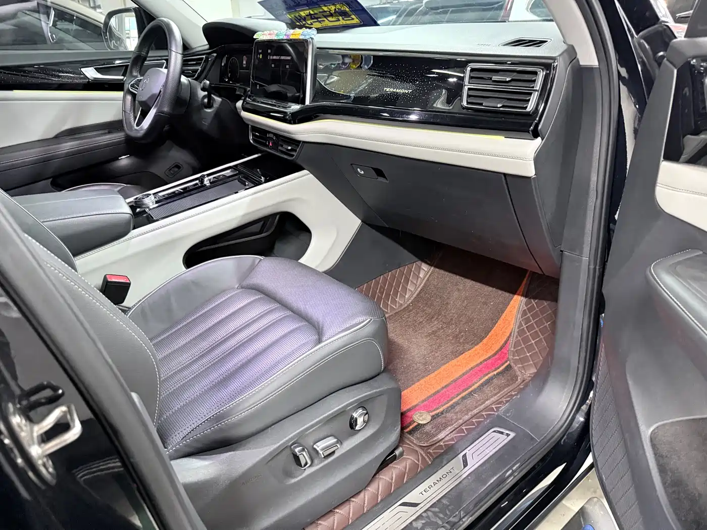 Volkswagen Teramont 2021 380TSI 4WD Premium Luxury Edition фото 20