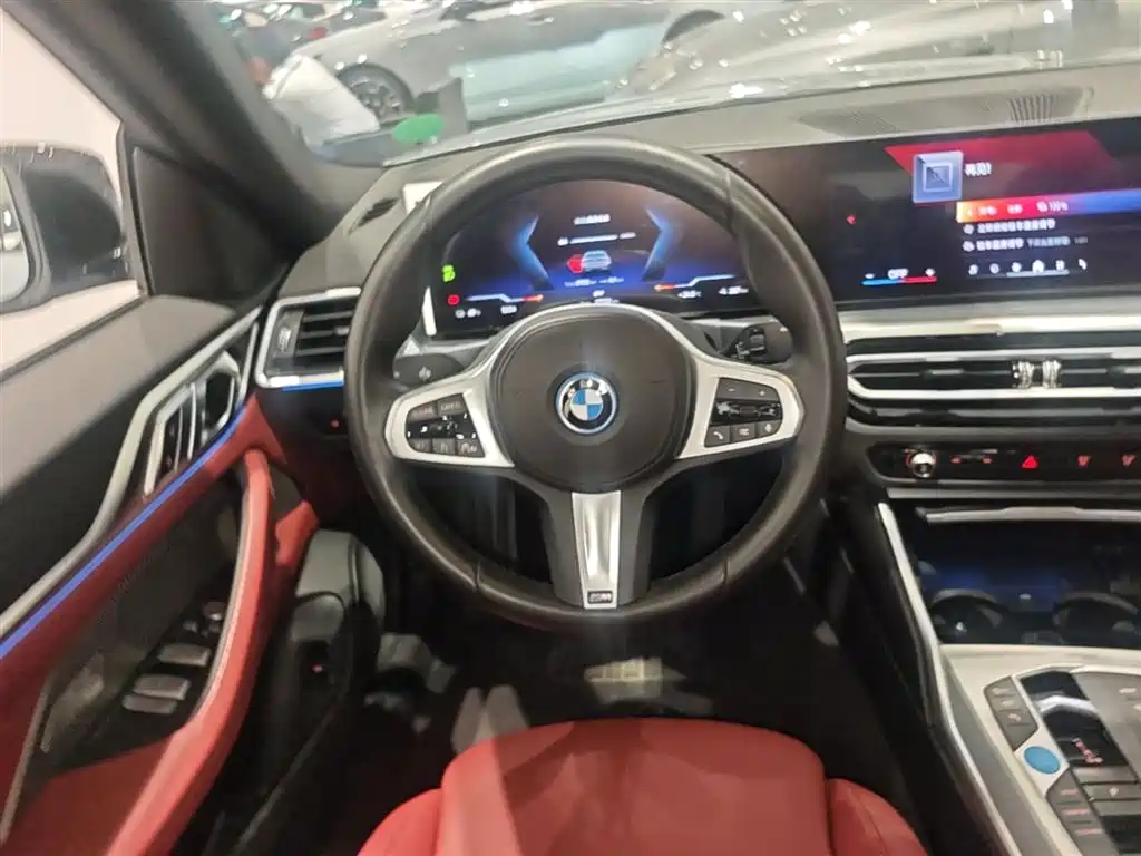 BMW i4 2023 eDrive40 фото 17