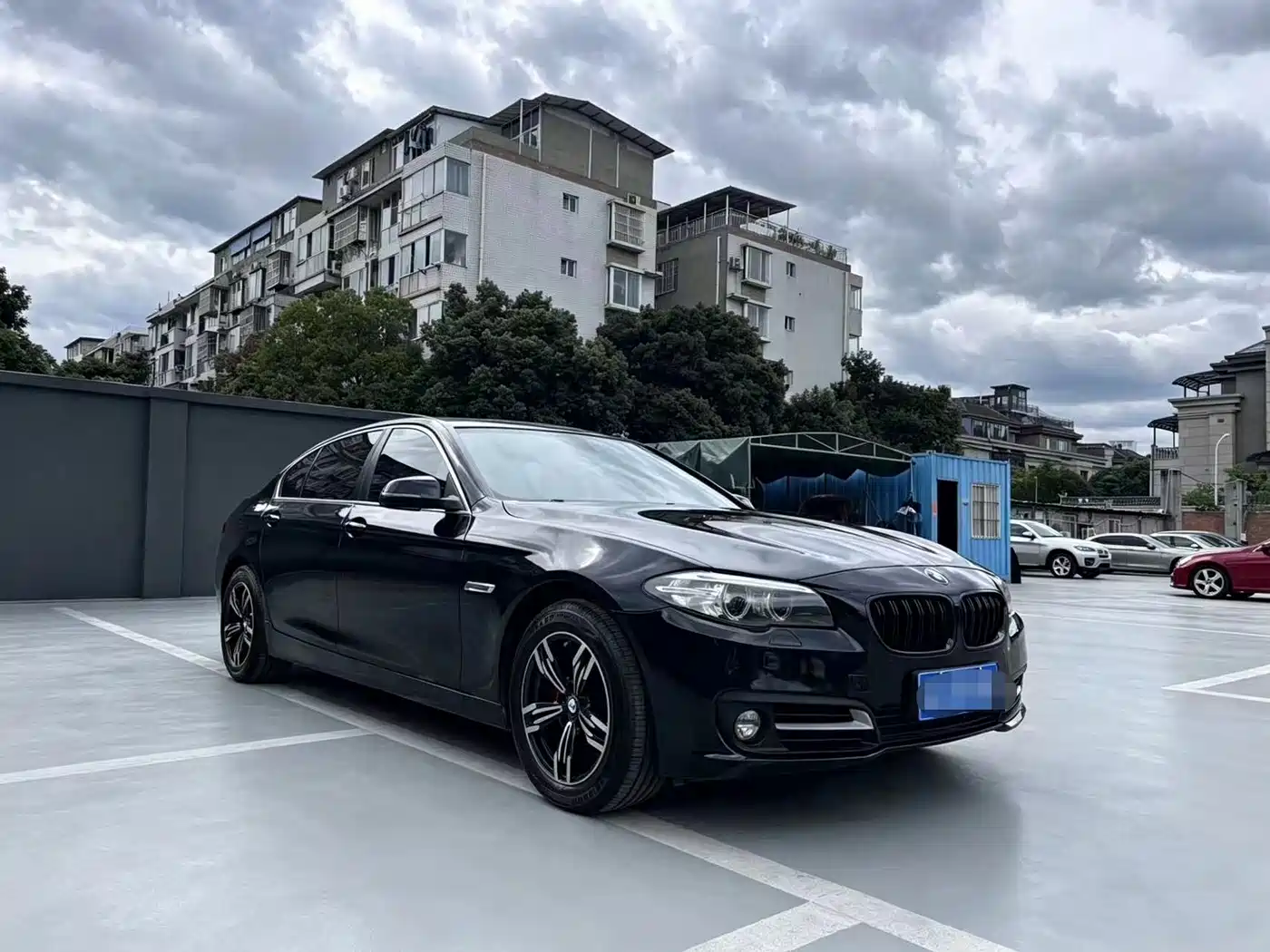 BMW 5 Series 2014 520Li Elegance фото 3