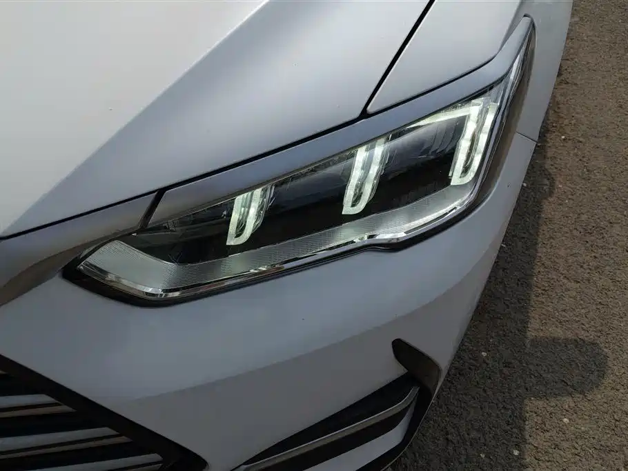 BYD Song Pro New Energy 2022 DM-i 110km Flagship Pro фото 5