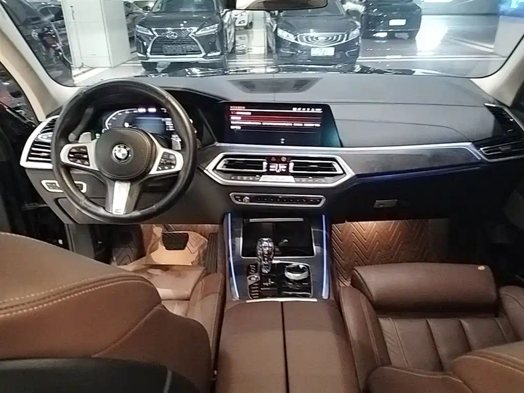 BMW X5 (Import) 2019 xDrive40i Exclusive M Sport Package фото 10