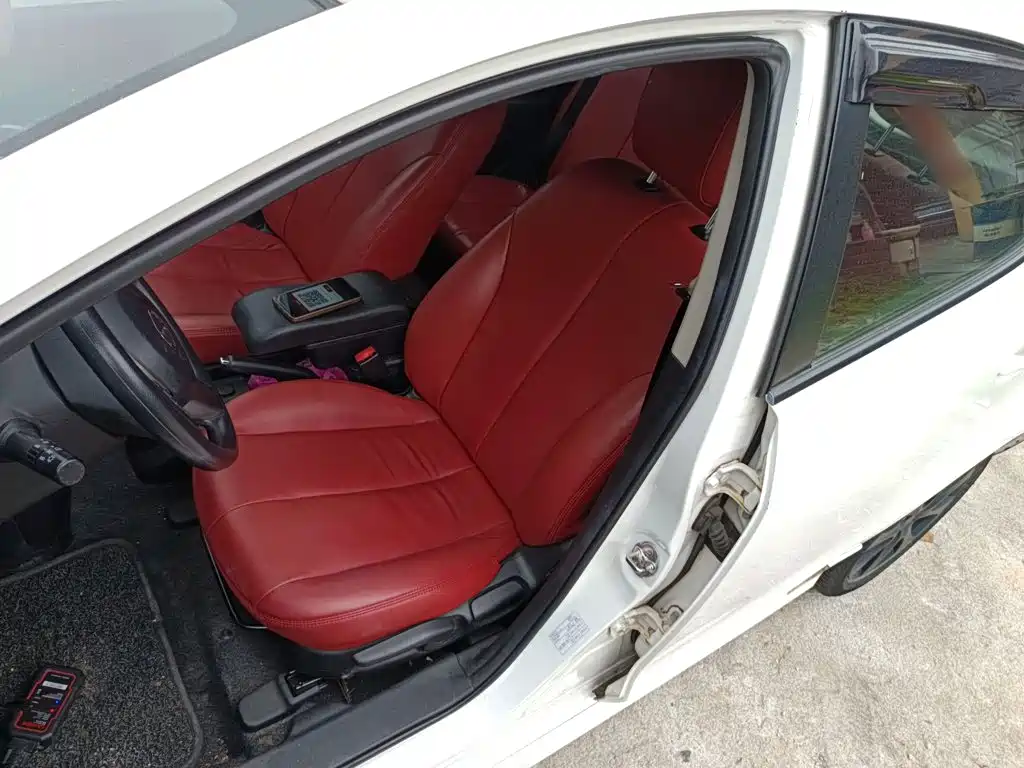 Mazda 2 2014 2012 Hatchback Dynamic 1.5L Automatic Value Edition
