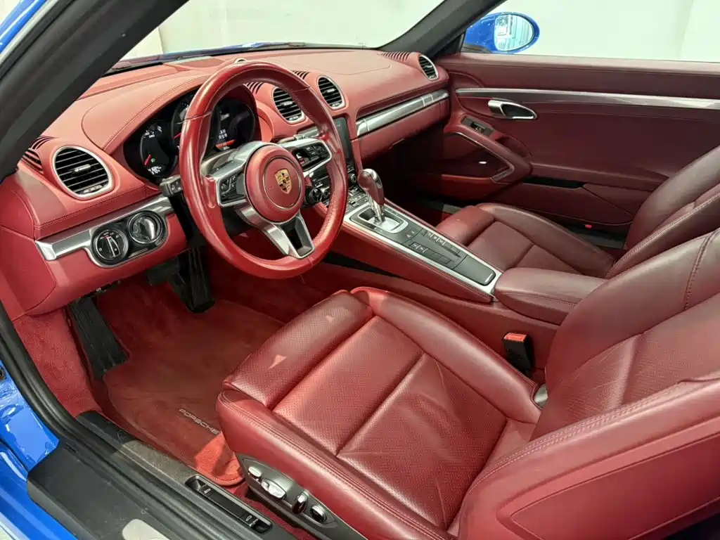 صورة 4 - Porsche 718