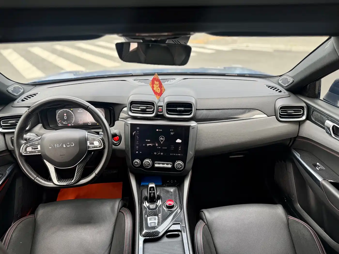 Lynk & Co 03 2018 1.5TD DCT Power Pro Version China V фото 6