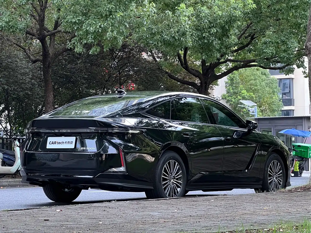 2026 Lexus ES