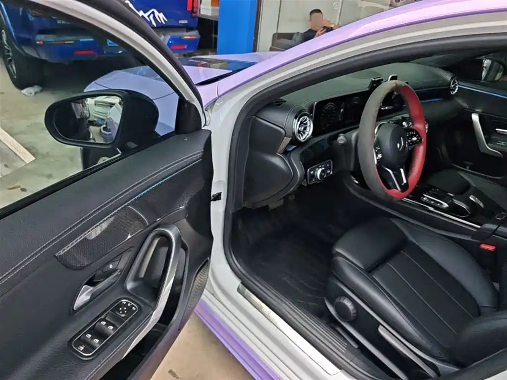 Mercedes-Benz A-Class 2020 Facelift A 200 L Sport Sedan Dynamic фото 16