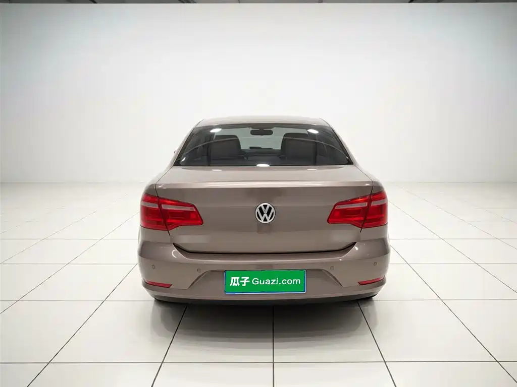 Volkswagen Bora 2014 1.6L Manual Comfort Edition фото 4