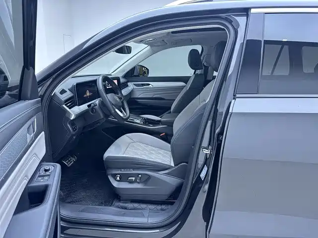 Volkswagen Talagon 2023 380TSI 4WD R-Line Touring Edition фото 8
