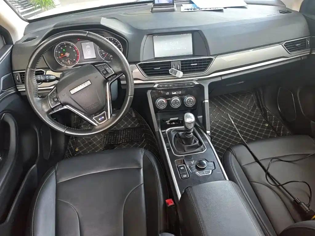 Photo 10 - Haval H6