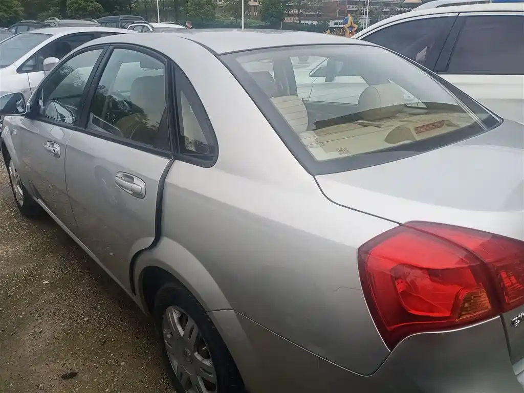 Buick Excelle 2013 1.5L Automatic Classic фото 5