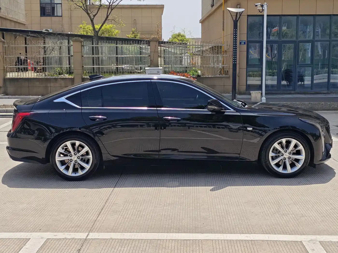 CADILLAC CT5