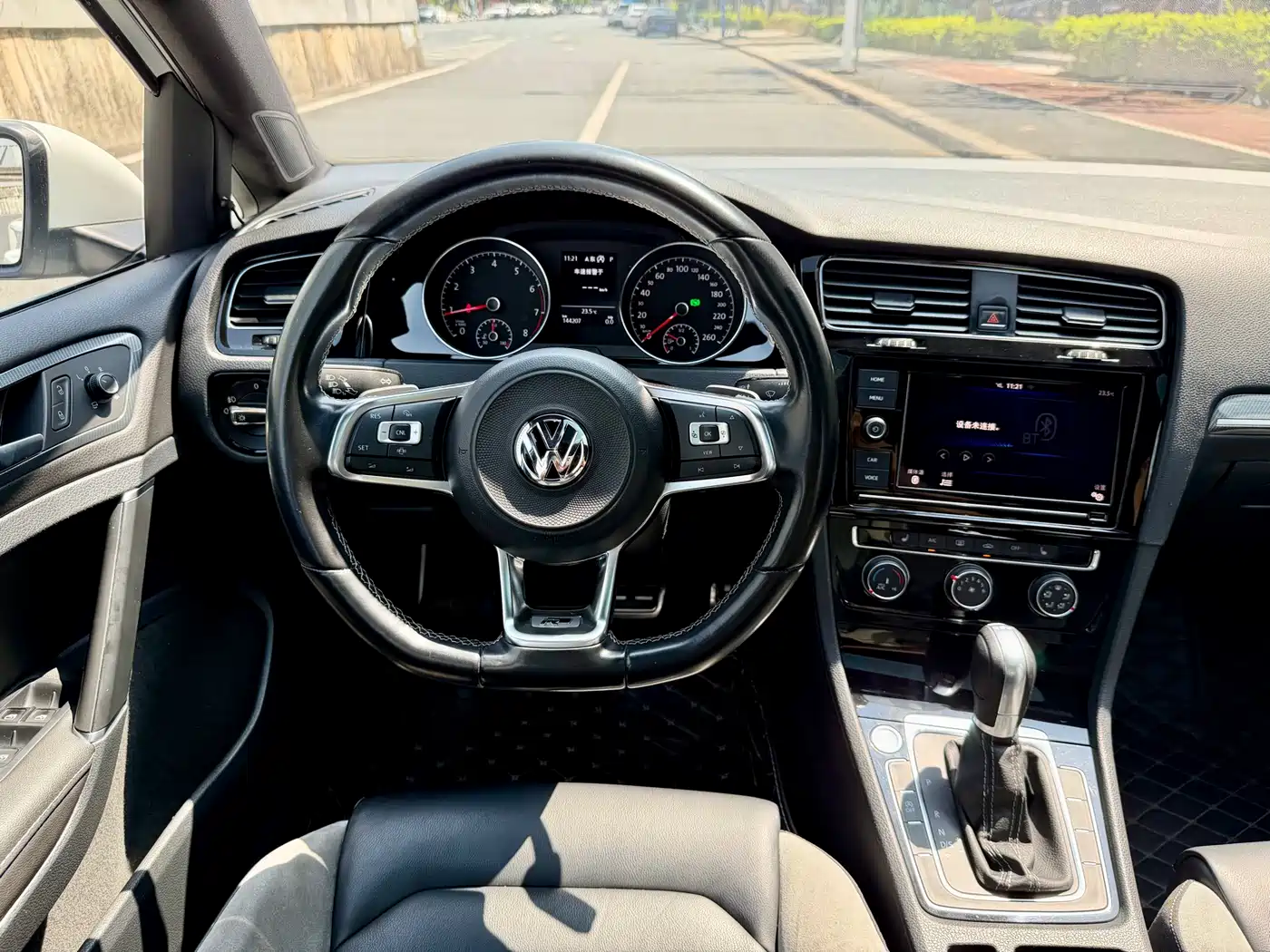 Volkswagen Golf 2019 280TSI DSG R-Line China VI фото 27
