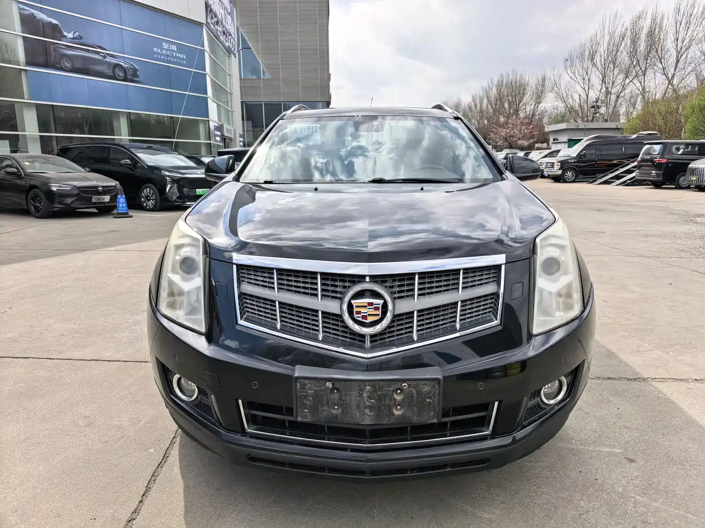 Cadillac SRX 2011 Model 3.0L Luxury фото 2