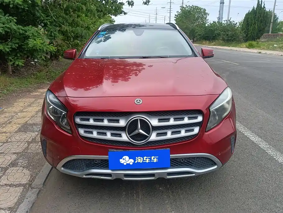 Mercedes-Benz GLA 2019 GLA 200 Dynamic фото 2