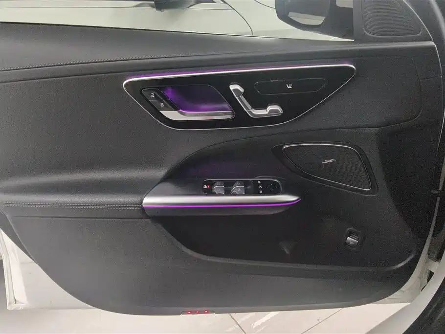 Mercedes-Benz C-Class 2022 Facelift C 260 L Sport фото 7