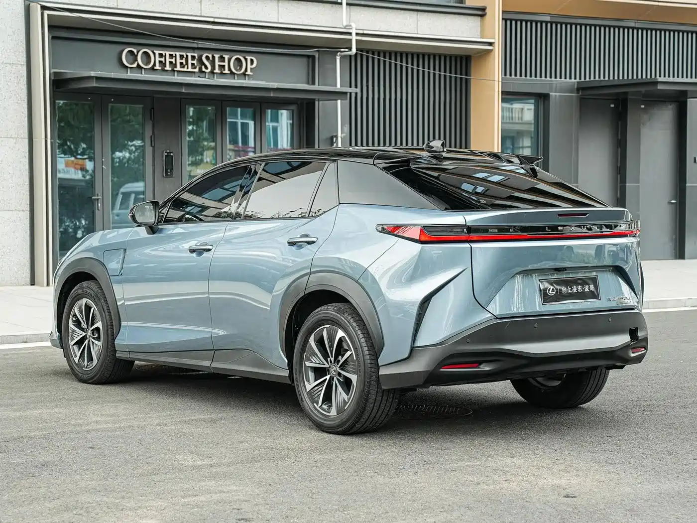 Lexus RZ 2023 2023 450e 4WD Deluxe