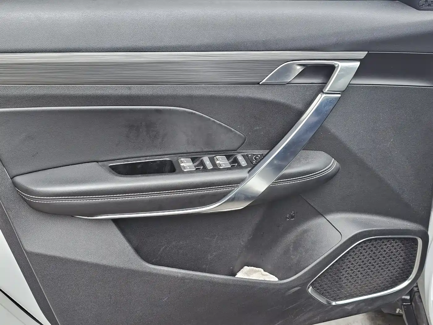 GEELY AUTOMOBILE BOYUE