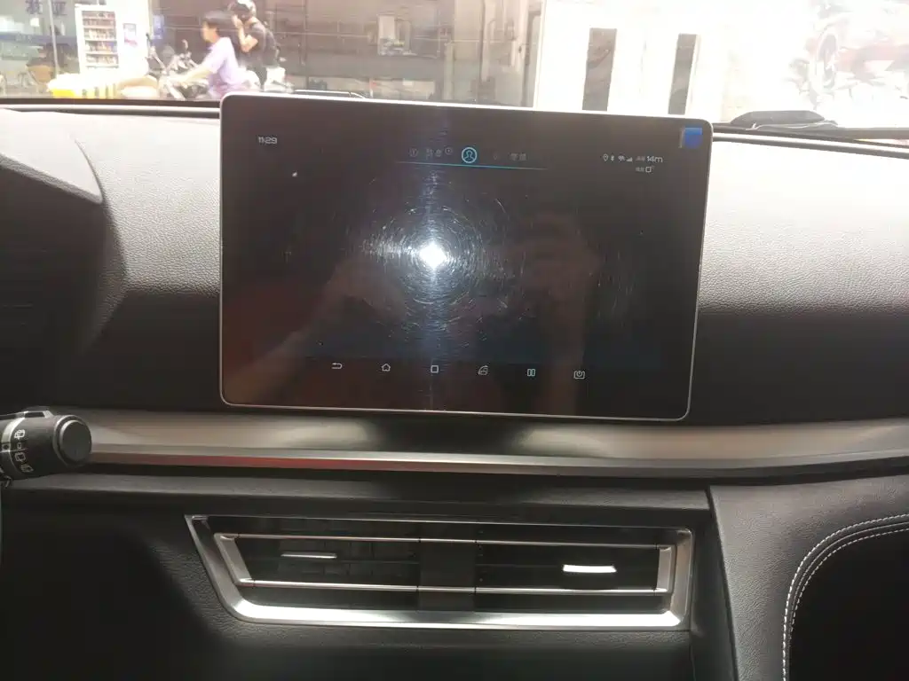 Фото 9 - BYD Song Pro