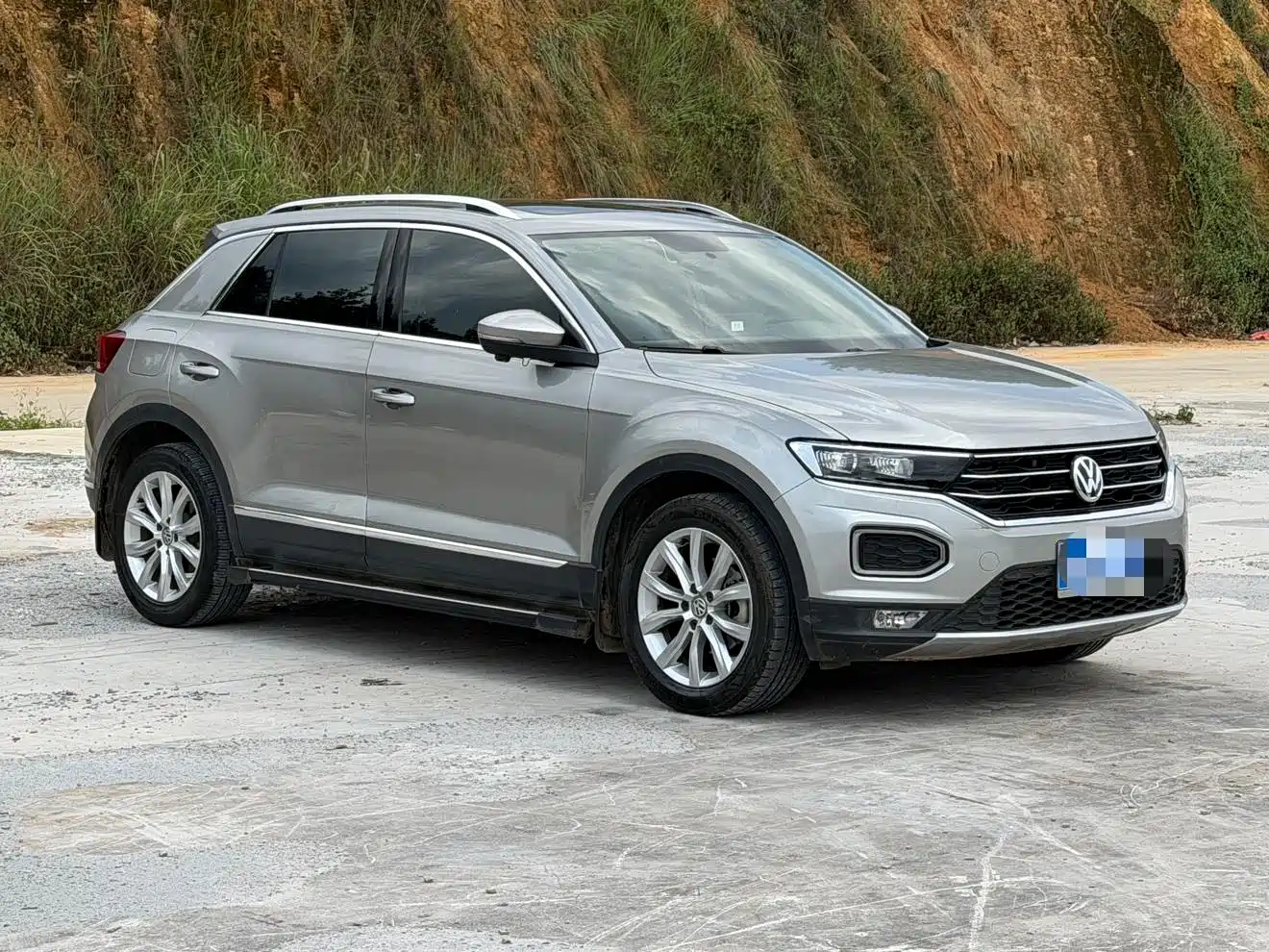 Volkswagen T-ROC 2018 2018 230TSI DSG 2WD Progressive China V