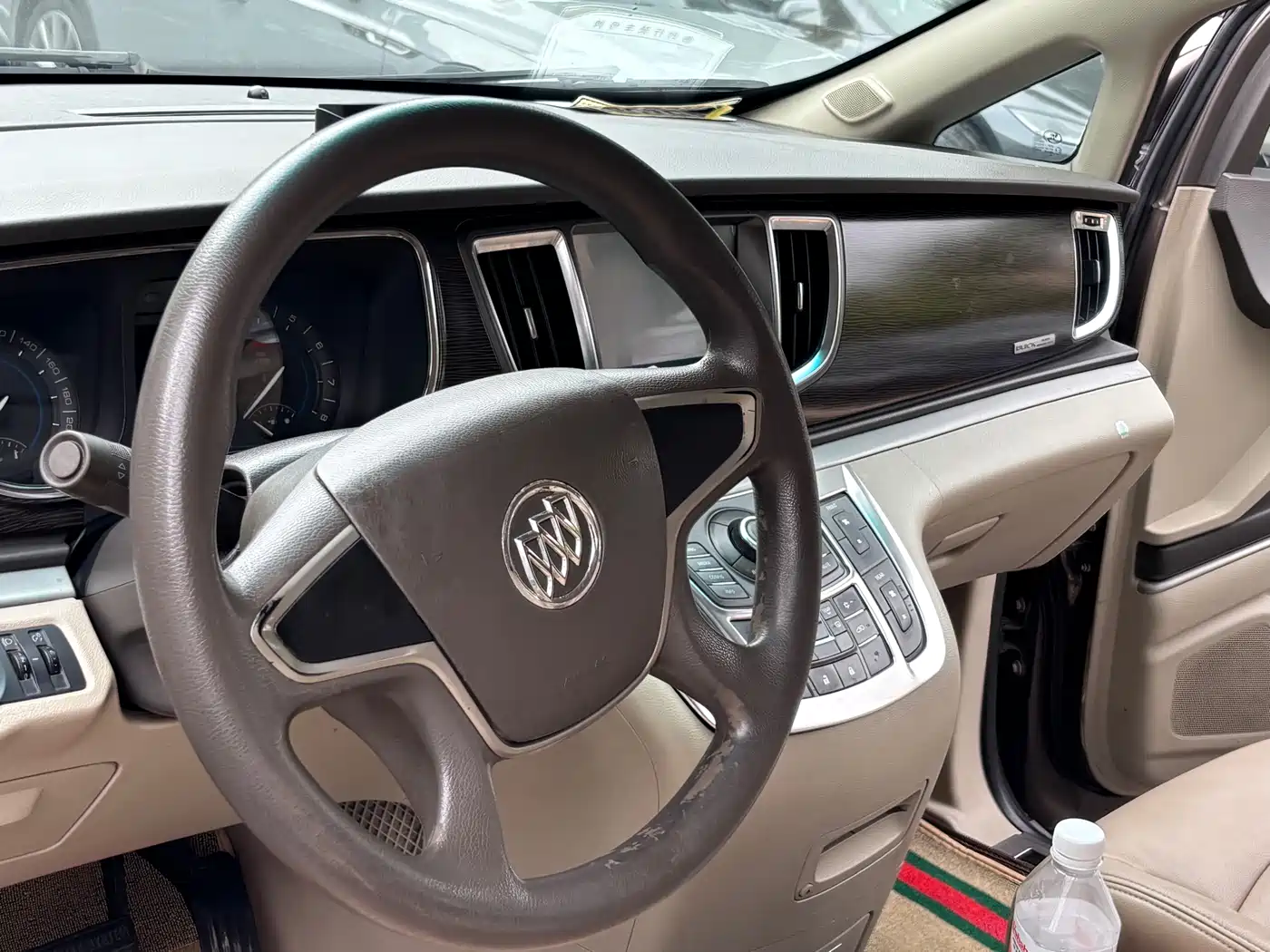 Buick GL8 2011 2.4L CT Luxury Business Comfort Edition фото 11