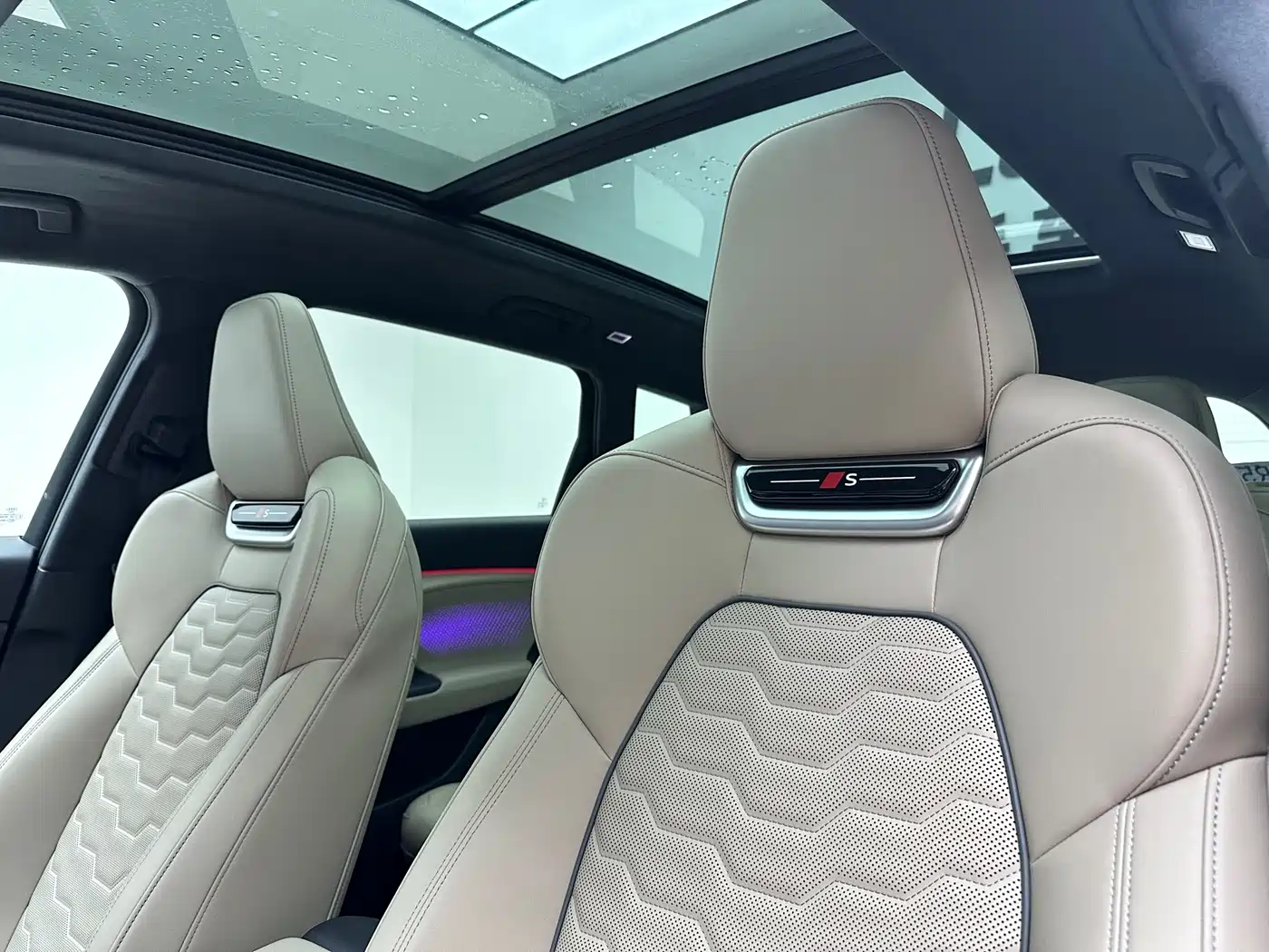 Audi Q6L e-tron 2025 Model Pioneer Edition фото 15