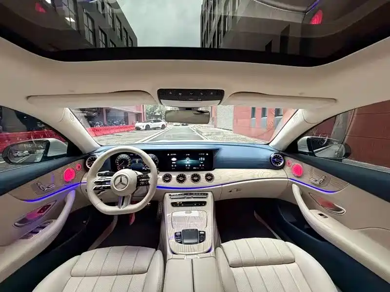 Mercedes-Benz E-Class (Import) 2023 E 260 Coupe фото 8