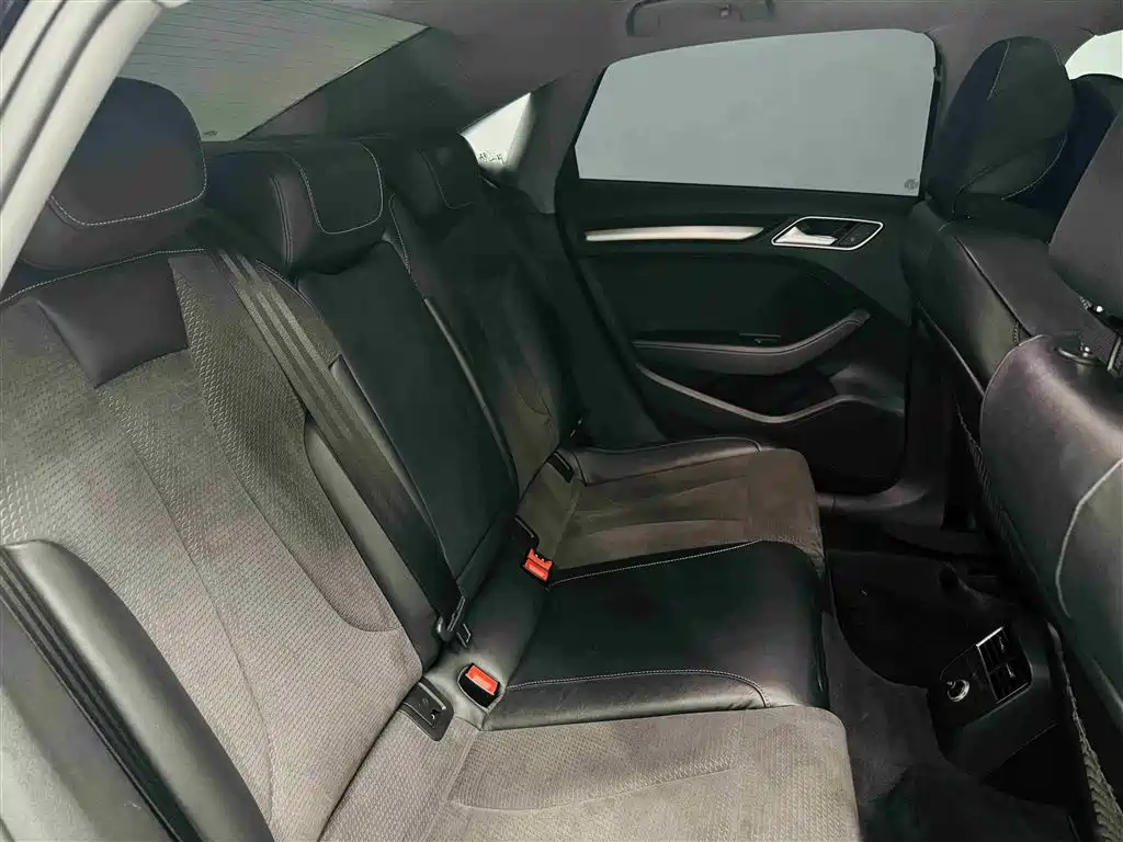 Audi S3 2017 S3 2.0T Limousine фото 30