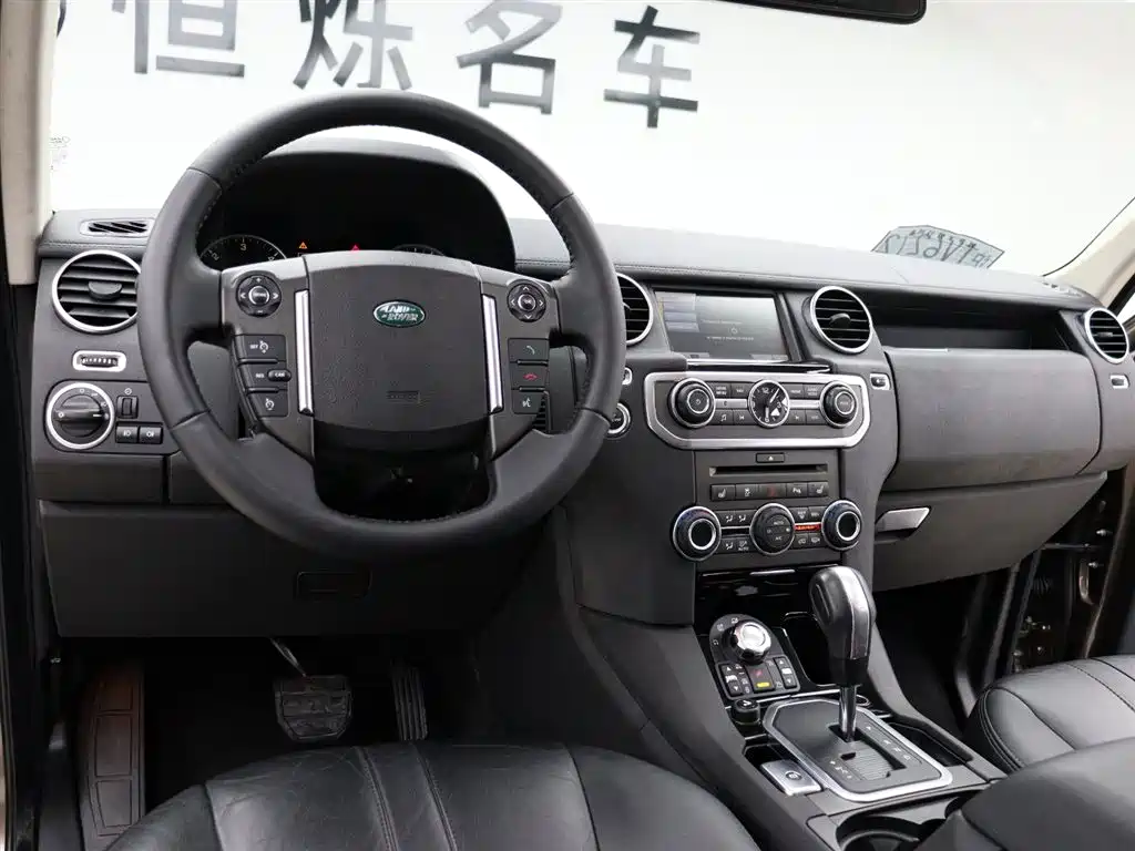 Land Rover Discovery 2011 3.0 SDV6 HSE Diesel фото 9