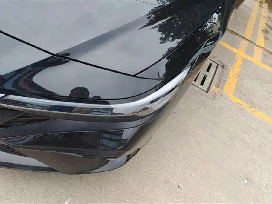 Hyundai Elantra 2023 Model 1.5L CVT LUX Premium Edition фото 5