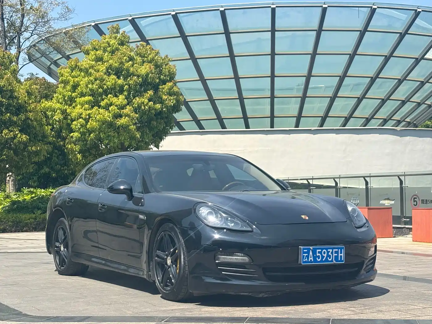 Porsche Panamera 2010 Panamera 4 3.6L фото 12