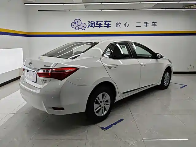 Toyota Corolla 2017 1.2T CVT GL-i — фото 3