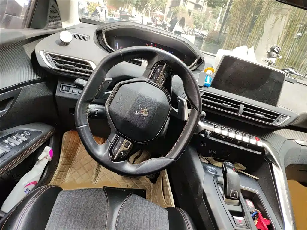 Peugeot 5008 2019 380THP 5-seat Elite Edition фото 3