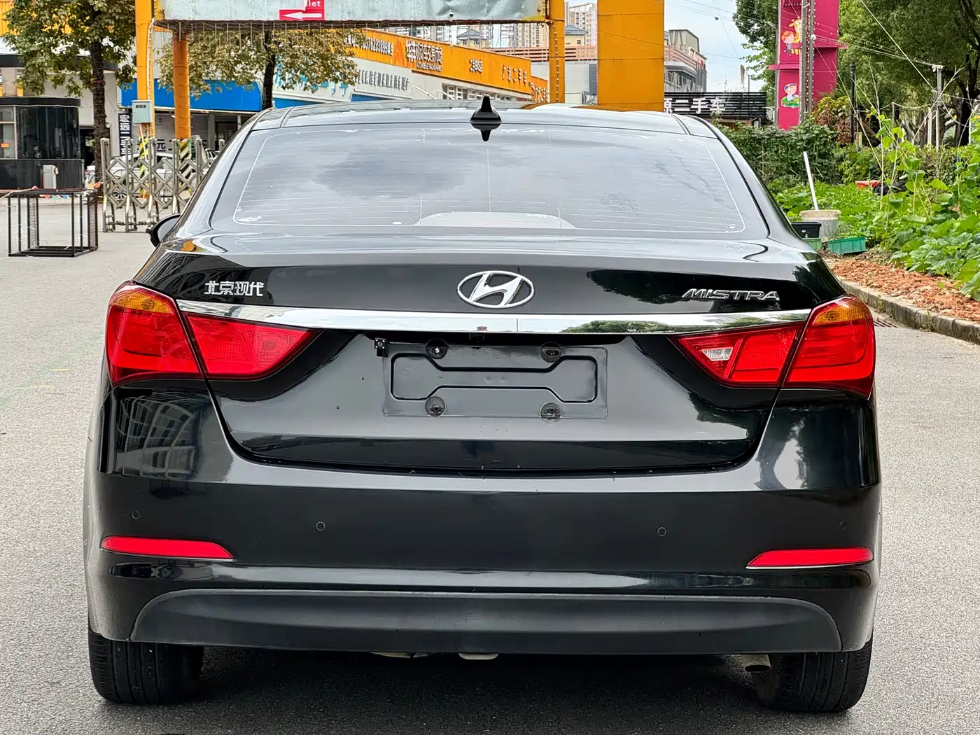 Hyundai Mistra 2016 1.8L Automatic Smart GLS фото 9