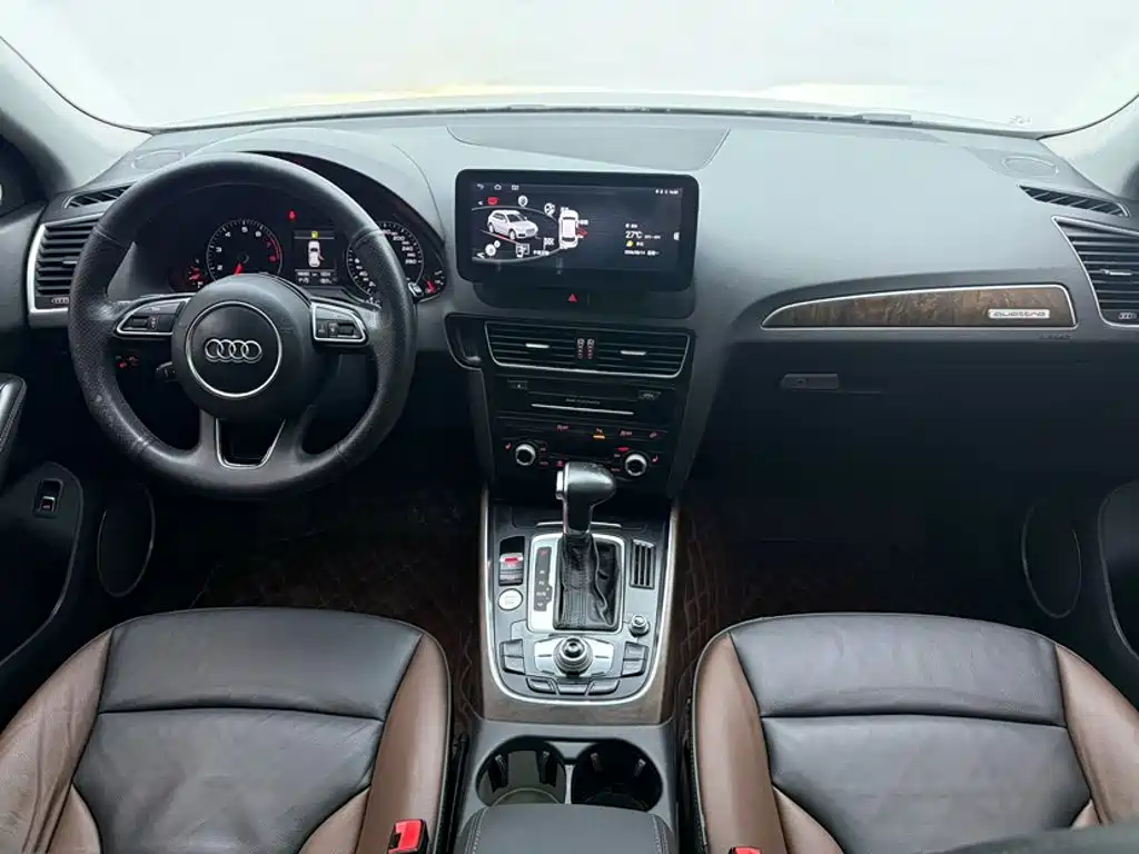 Audi Q5 2018 2017 Plus 40 TFSI Comfort