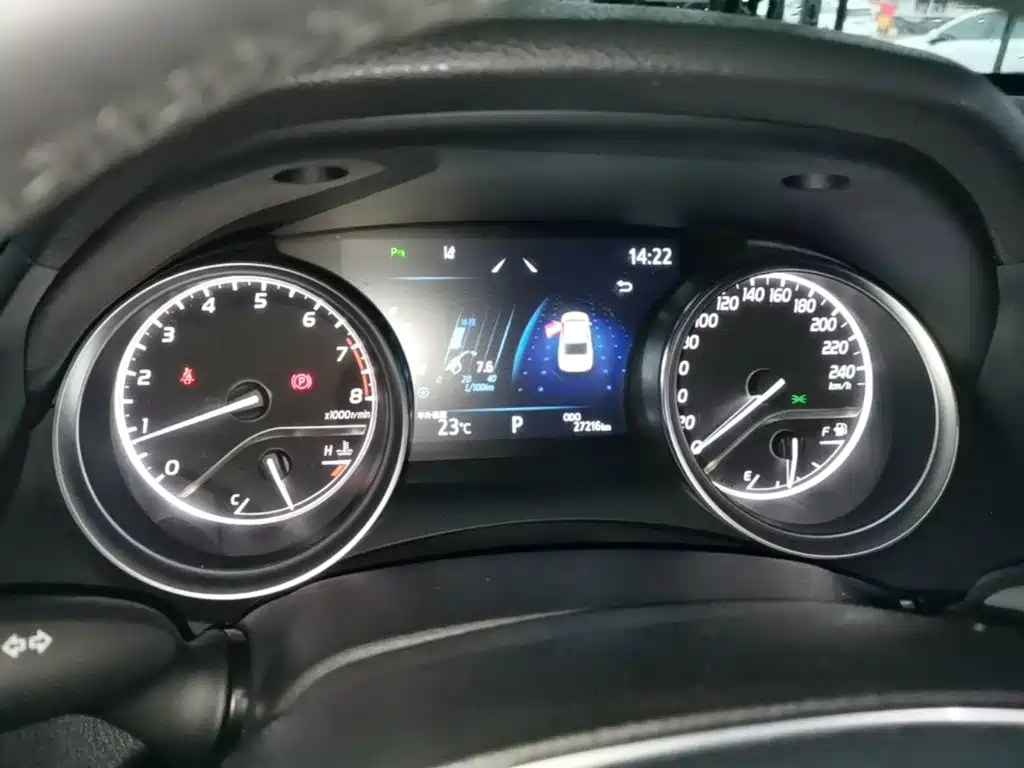 Toyota Camry 2023 2021 2.0G Luxury Edition